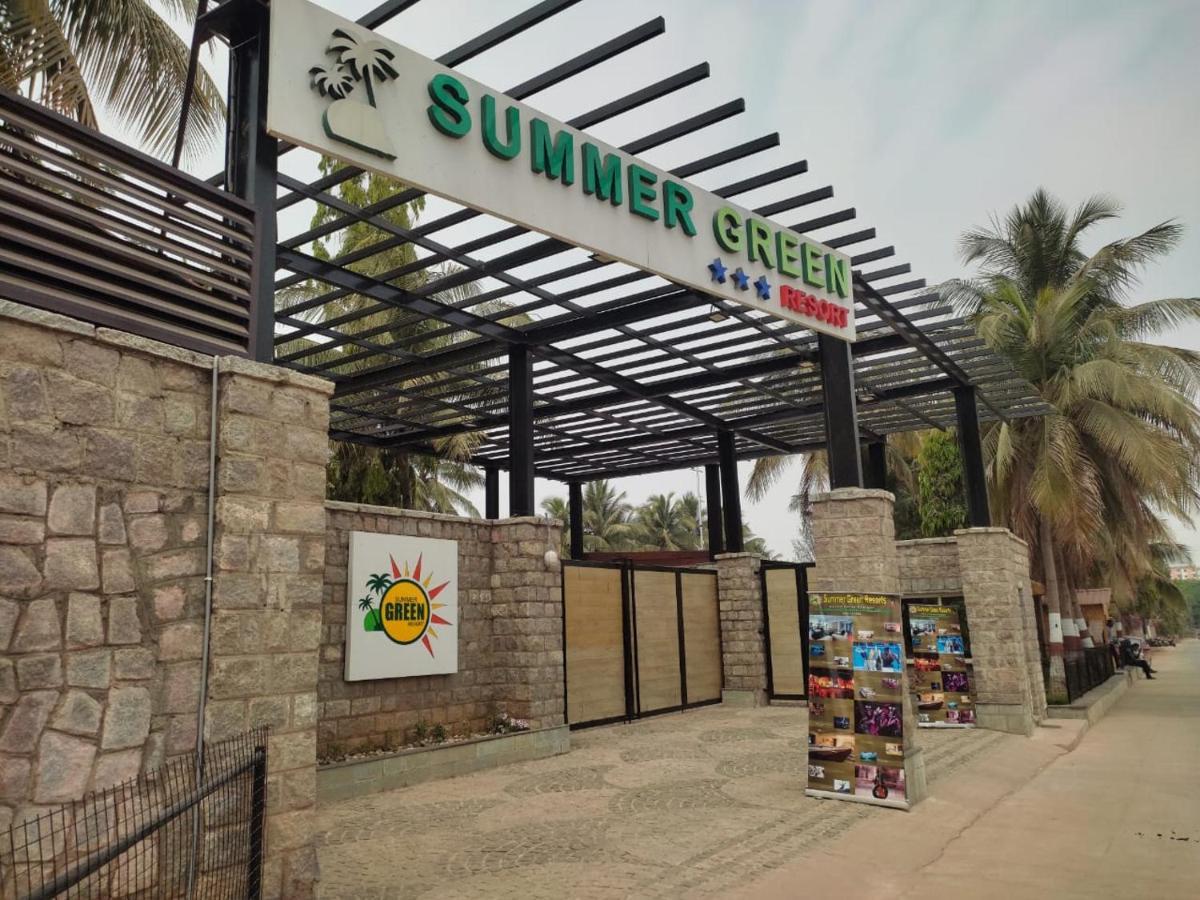 Summer Green Resort Hyderabad Eksteriør billede