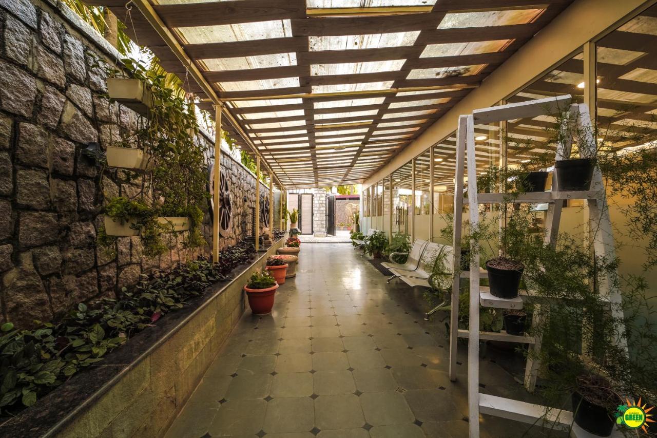 Summer Green Resort Hyderabad Eksteriør billede