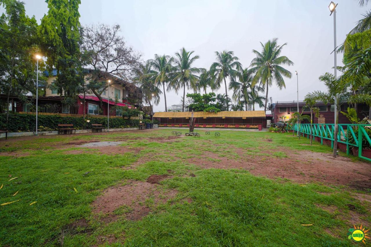 Summer Green Resort Hyderabad Eksteriør billede
