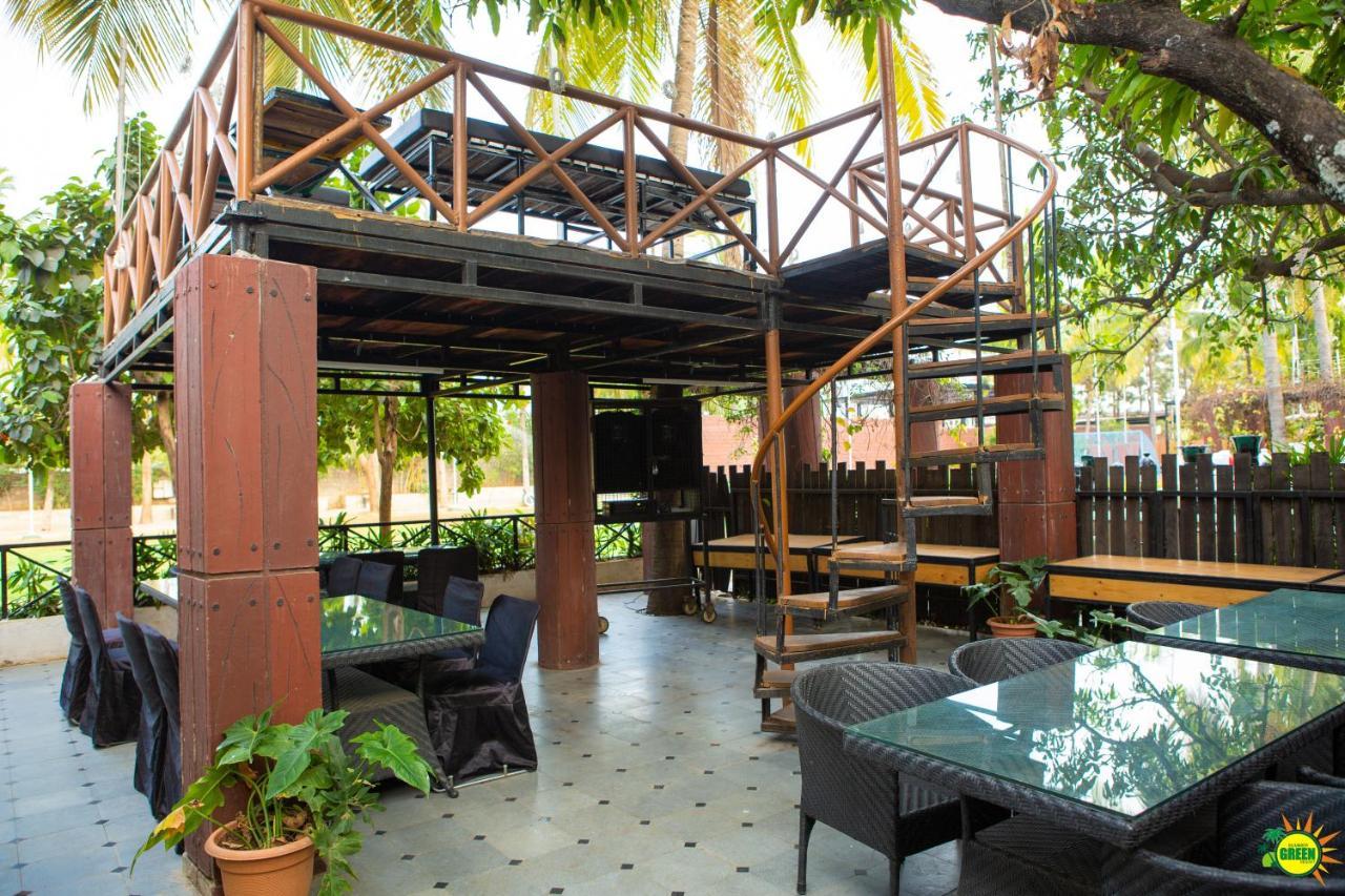 Summer Green Resort Hyderabad Eksteriør billede